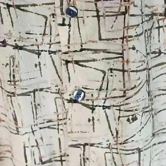 Perry Ellis Size XXL Tan/Brown 100% Silk button down - Picture 6 of 12